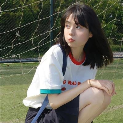 深宅绅士海报